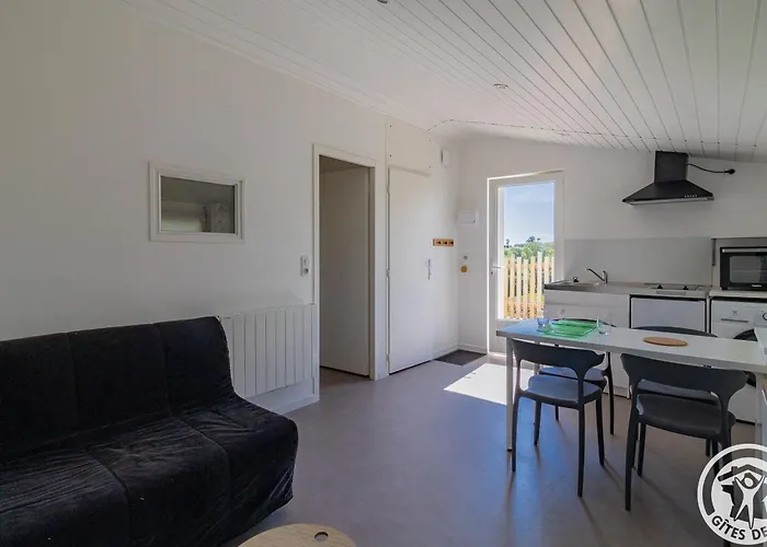 Cosy Avec Terrasse En Campagne, Proche Nantes - Fr-1-622-109